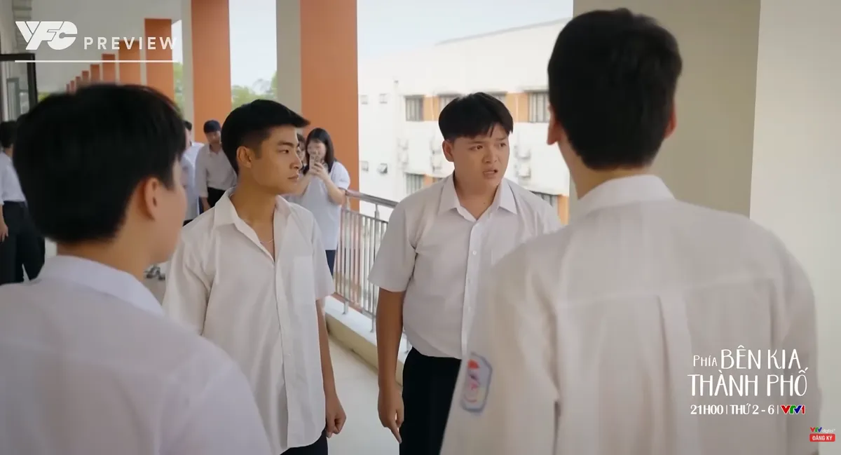 Ph&iacute;a b&ecirc;n kia th&agrave;nh phố - Tập 22: Cương hạnh ph&uacute;c v&igrave; Khu&ecirc; đ&atilde; dần hồi phục - Ảnh 6.