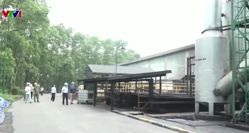 Thanh tra Công ty Phú Minh Vina, phát hiện nhiều dấu hiệu sai phạm về chất thải - Ảnh 1.