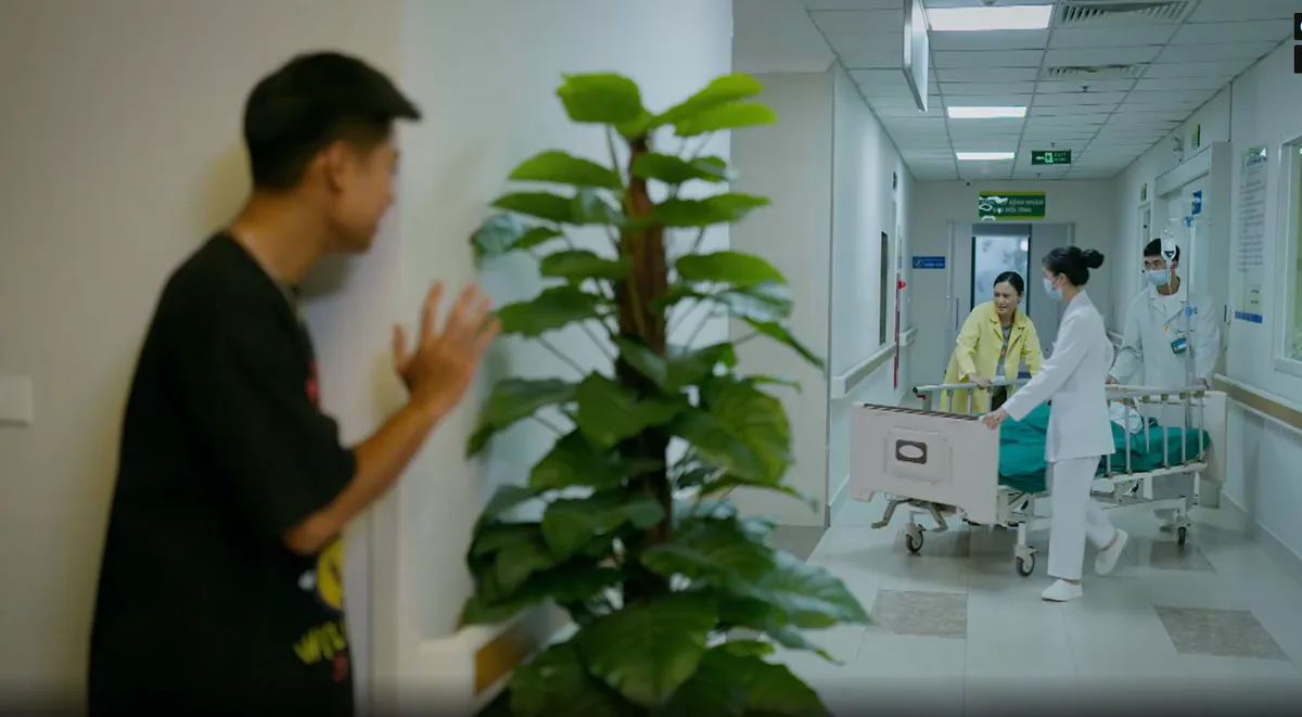 Ph&iacute;a b&ecirc;n kia th&agrave;nh phố - Tập 22: Bị bố con Th&aacute;i dồn &eacute;p, Cương tuy&ecirc;n bố nghỉ học - Ảnh 1.