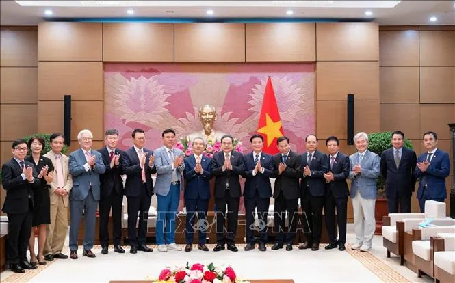 Chủ tịch Quốc hội: Việt Nam coi Hàn Quốc là đối tác chiến lược quan trọng hàng đầu- Ảnh 1. Chủ tịch Quốc hội: Việt Nam coi Hàn Quốc là đối tác chiến lược quan trọng hàng đầu- Ảnh 1.