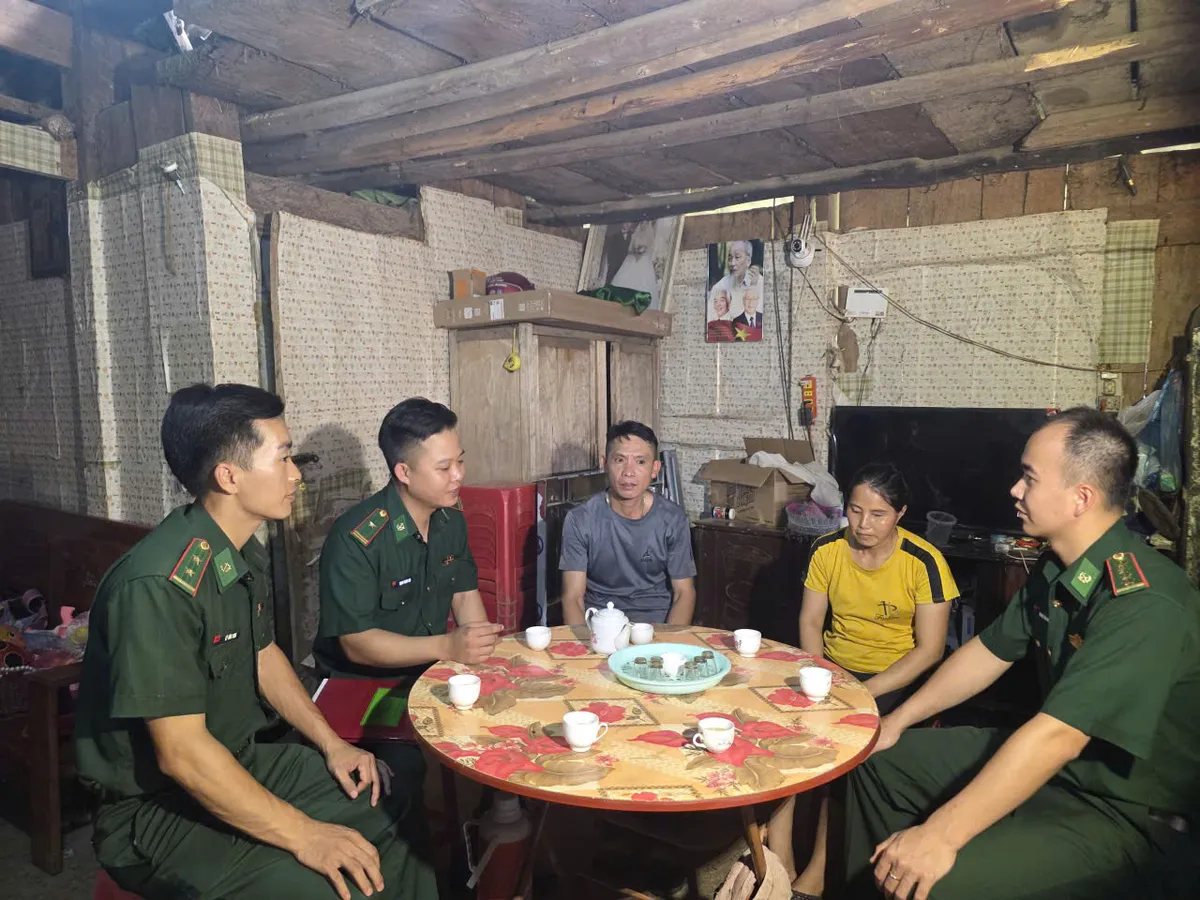 Bộ đội Bi&ecirc;n ph&ograve;ng Cao Bằng ph&aacute;t huy vai tr&ograve; n&ograve;ng cốt nơi tuyến đầu  - Ảnh 3.