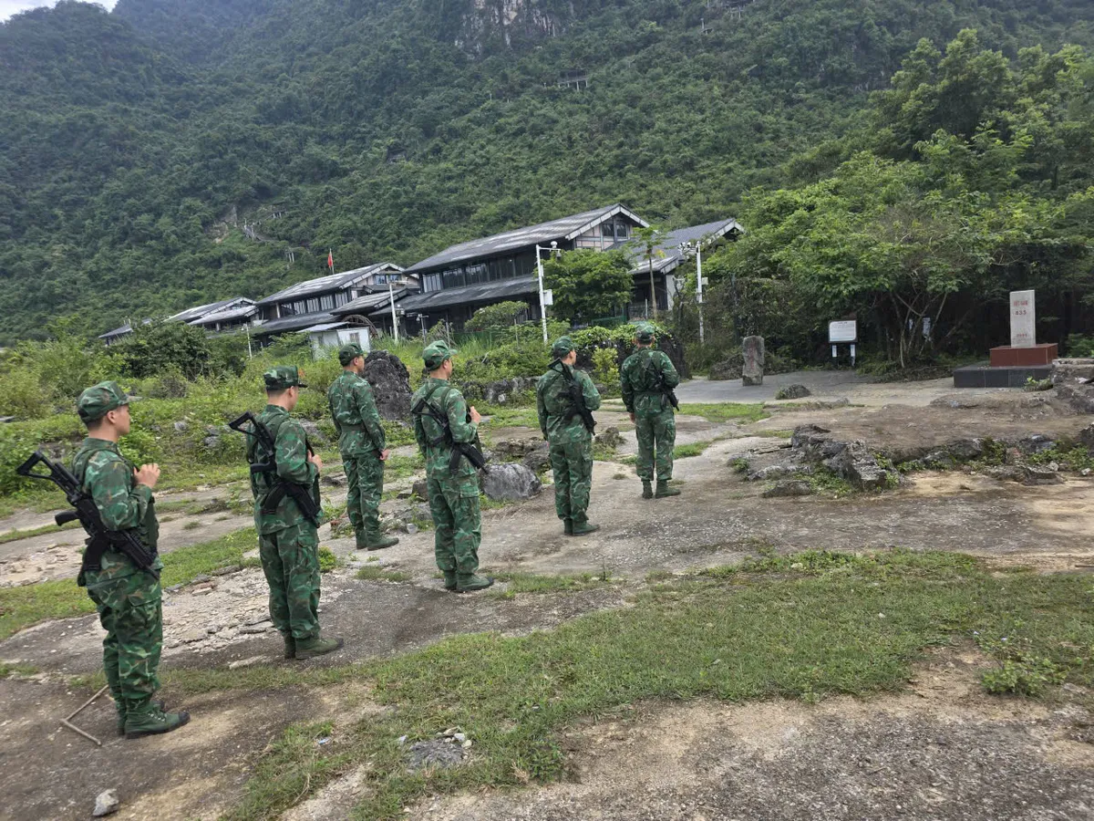 Bộ đội Bi&ecirc;n ph&ograve;ng Cao Bằng ph&aacute;t huy vai tr&ograve; n&ograve;ng cốt nơi tuyến đầu  - Ảnh 5.