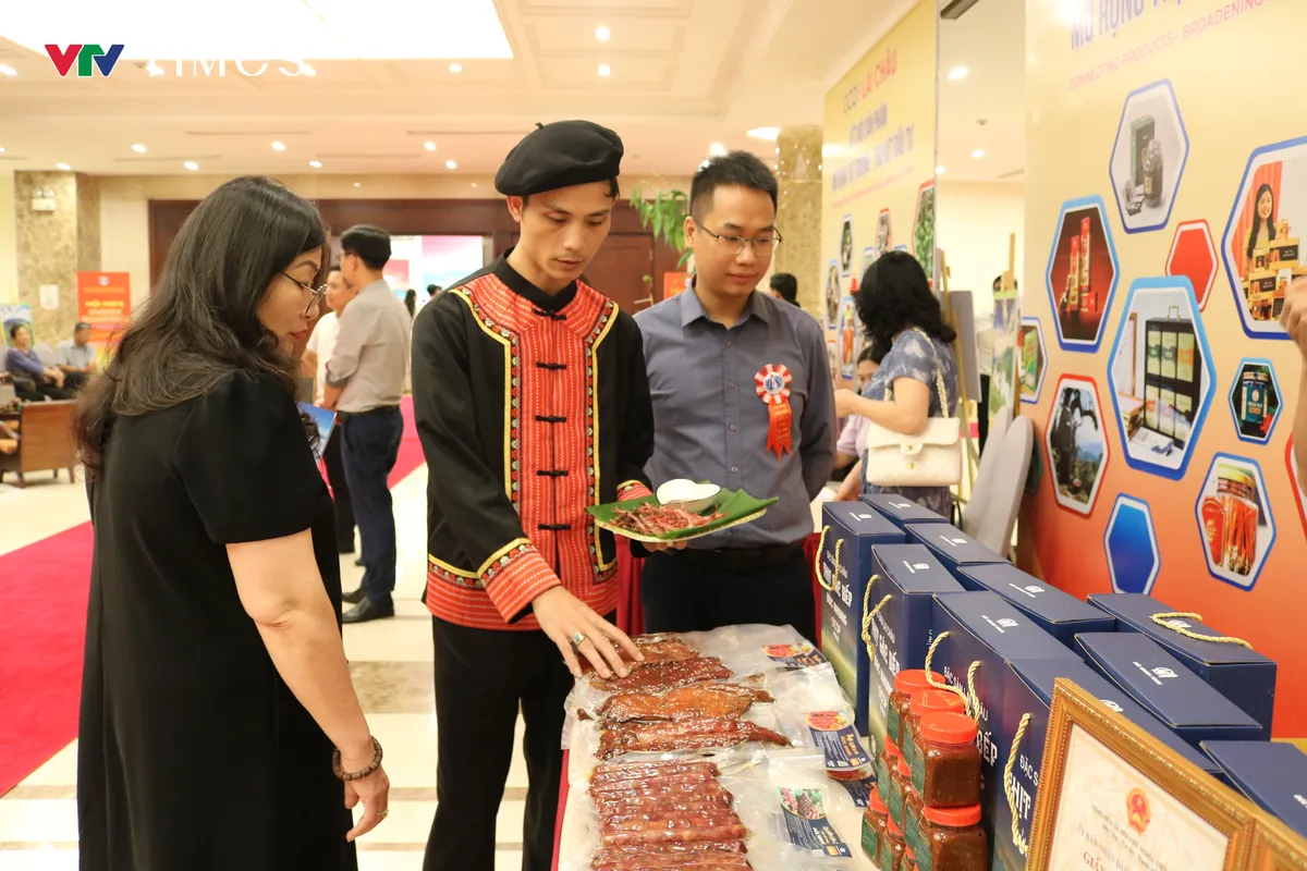 OCOP Lai Ch&acirc;u: Từ đặc sản v&ugrave;ng cao đến cơ hội thu h&uacute;t đầu tư - Ảnh 3.