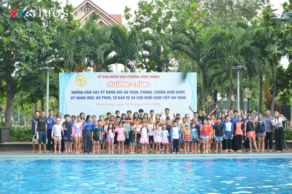 Khơi gợi tinh thần học bơi lội, phòng chống đuối nước và rèn luyện thể thao cho trẻ em trong dịp hè- Ảnh 3.