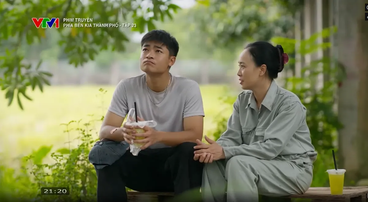 Ph&iacute;a b&ecirc;n kia th&agrave;nh phố - Tập 23: Khu&ecirc; lo lắng cho tương lai của Cương - Ảnh 6.