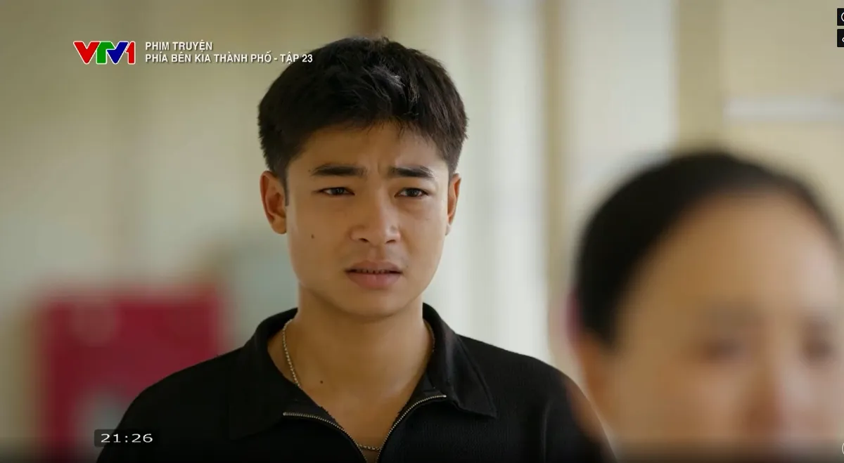 Ph&iacute;a b&ecirc;n kia th&agrave;nh phố - Tập 23: Khu&ecirc; lo lắng cho tương lai của Cương - Ảnh 13.