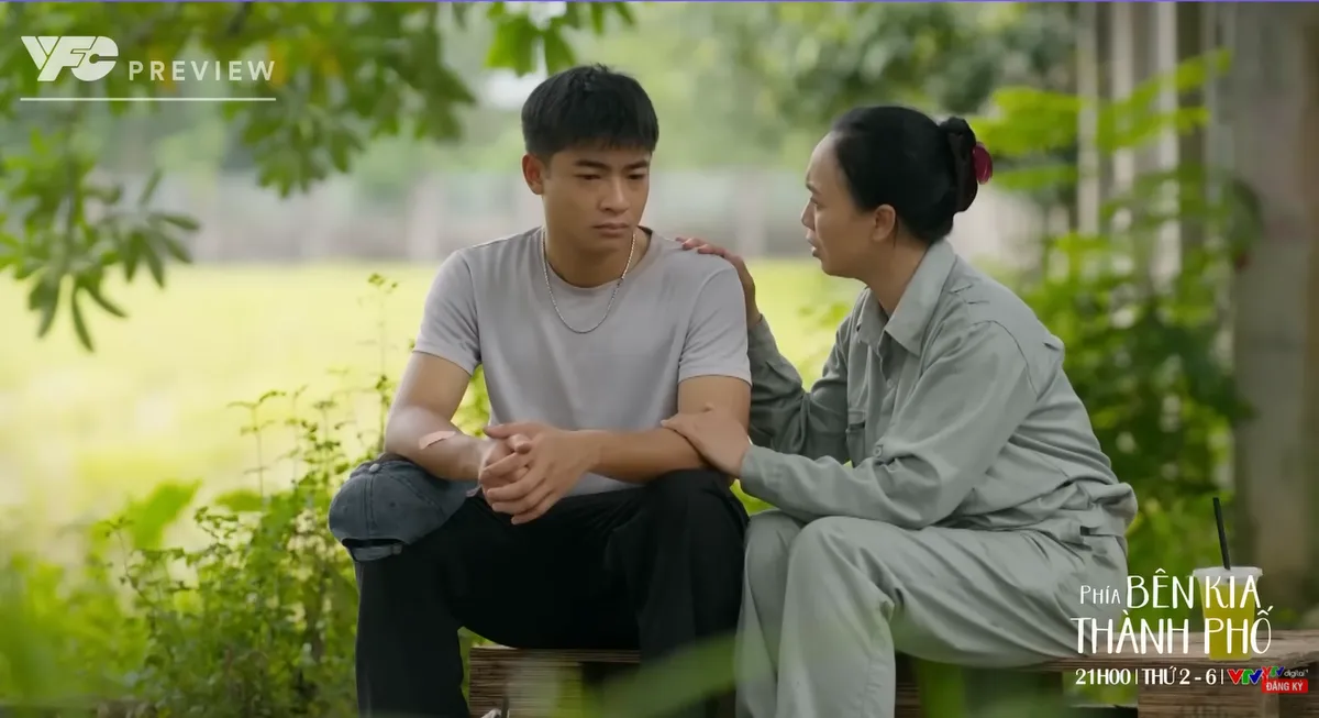 Ph&iacute;a b&ecirc;n kia th&agrave;nh phố - Tập 23: Cương ước Tuyết Lan kh&ocirc;ng bao giờ xuất hiện trong đời m&igrave;nh - Ảnh 2.