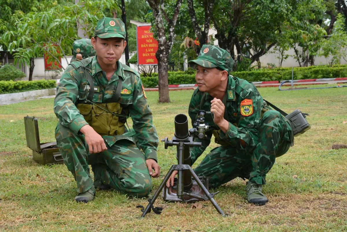 Bộ Quốc ph&ograve;ng kiểm tra to&agrave;n diện nhiệm vụ 6 th&aacute;ng đầu năm tại Bộ CHQS tỉnh Đắk Lắk- Ảnh 2.