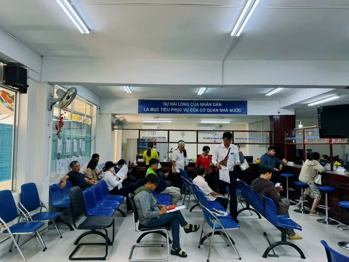 Khánh Hòa tập trung gỡ nút thắt để nâng cao hiệu quả chính quyền địa phương 2 cấp - Ảnh 4.
