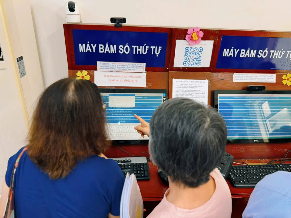 Khánh Hòa tập trung gỡ nút thắt để nâng cao hiệu quả chính quyền địa phương 2 cấp - Ảnh 3.