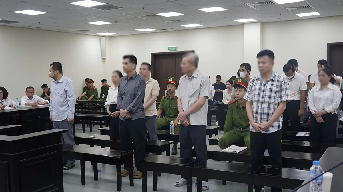 Cựu Chủ tịch Công ty Nam Triệu lĩnh 29 năm tù vì tham ô hơn 18 tỷ đồng, gây thiệt hại gần 24 tỷ đồng- Ảnh 1. Cựu Chủ tịch Công ty Nam Triệu lĩnh 29 năm tù vì tham ô hơn 18 tỷ đồng, gây thiệt hại gần 24 tỷ đồng- Ảnh 1.