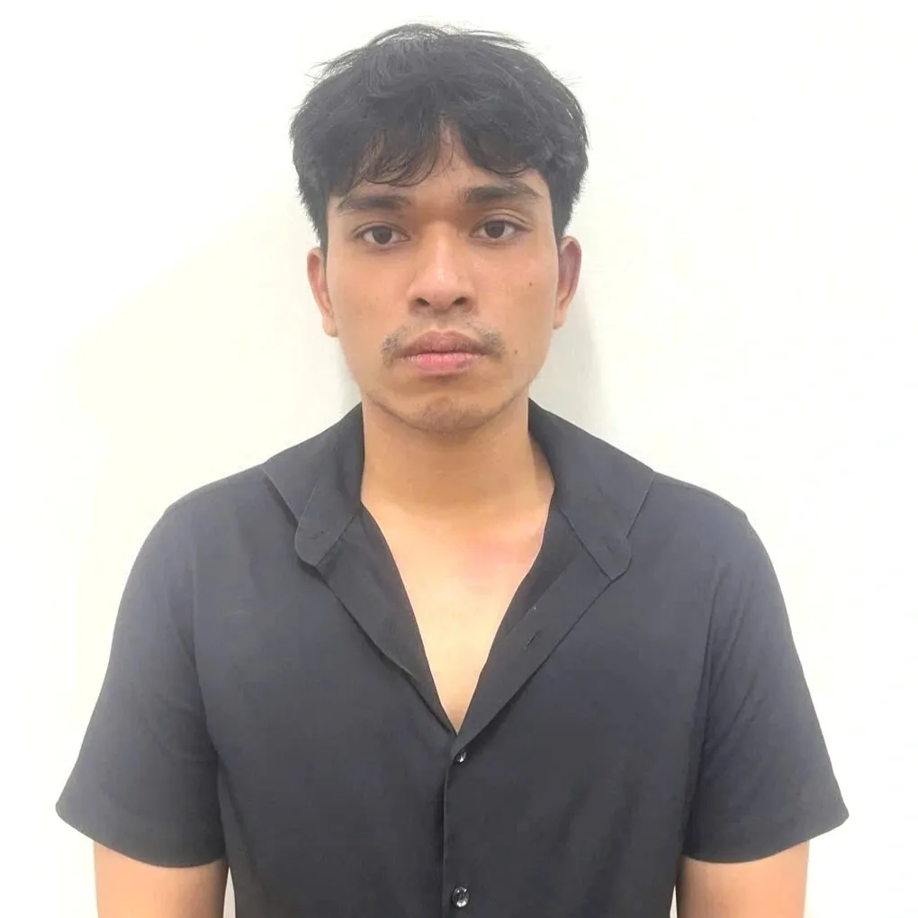 Tin lời người yêu quen qua mạng, cô gái cùng mẹ bị lừa hơn 1,4 tỷ đồng để "nuôi" cờ bạc- Ảnh 1. Tin lời người yêu quen qua mạng, cô gái cùng mẹ bị lừa hơn 1,4 tỷ đồng để "nuôi" cờ bạc- Ảnh 1.