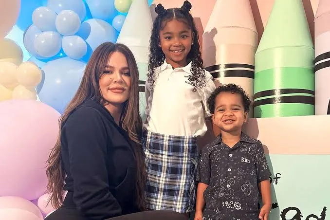 Nhà Kardashian - Jenner và những ngã rẽ tình yêu: Người hạnh phúc, người chọn độc thân - Ảnh 8.