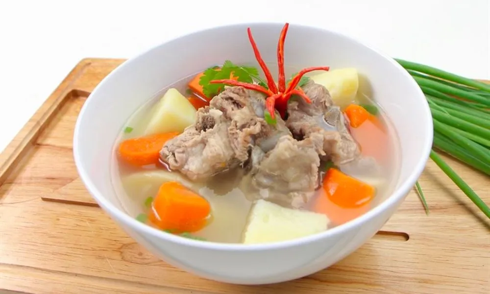 Uống canh hầm xương gi&uacute;p g&igrave; cho sức khỏe?- Ảnh 1.