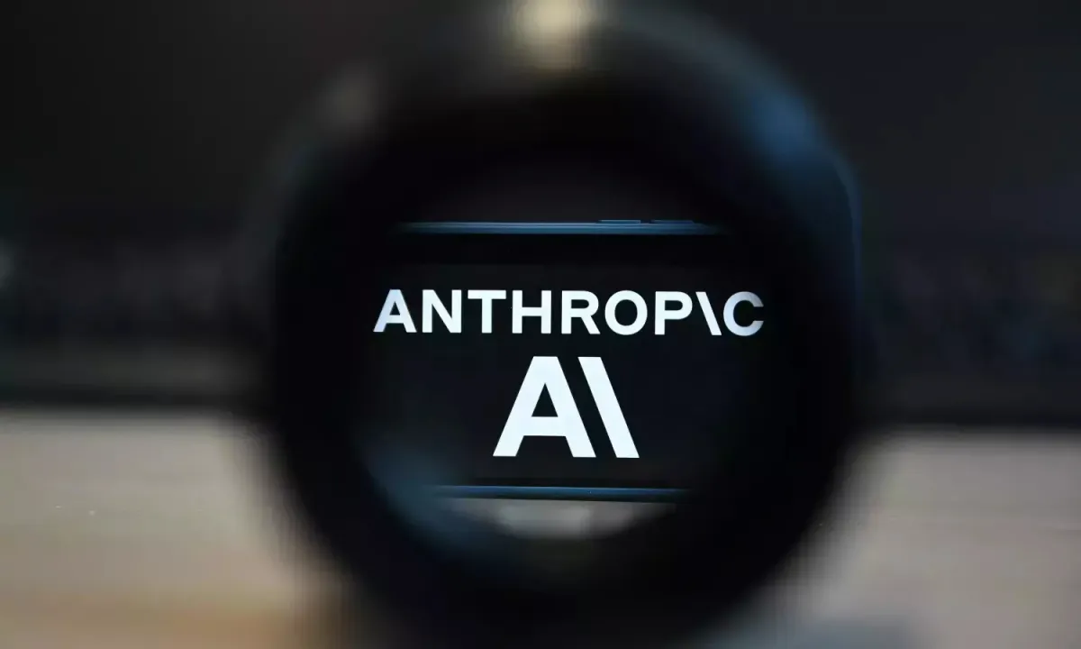 Mỹ gỡ hạn chế xuất khẩu hai m&ocirc; h&igrave;nh AI của Anthropic sau thỏa thuận về an to&agrave;n- Ảnh 1.