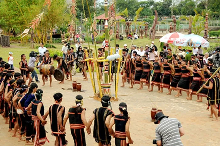 Văn hóa cồng chiêng Tây Nguyên – Âm vang núi rừng bất tận- Ảnh 1. Văn hóa cồng chiêng Tây Nguyên – Âm vang núi rừng bất tận- Ảnh 1.
