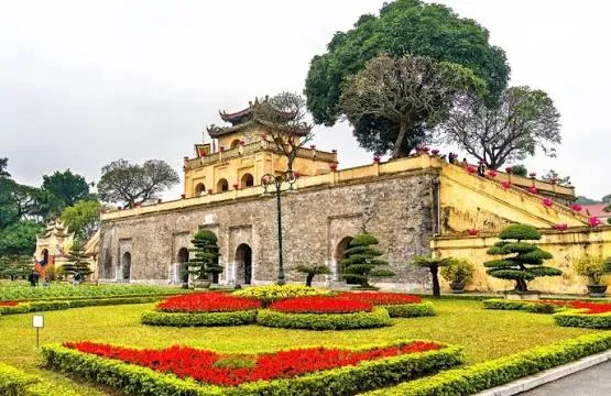 Hoàng thành Thăng Long – Di sản nghìn năm giữa lòng Hà Nội Hồn thiêng sông núi hội tụ- Ảnh 1. Hoàng thành Thăng Long – Di sản nghìn năm giữa lòng Hà Nội Hồn thiêng sông núi hội tụ- Ảnh 1.