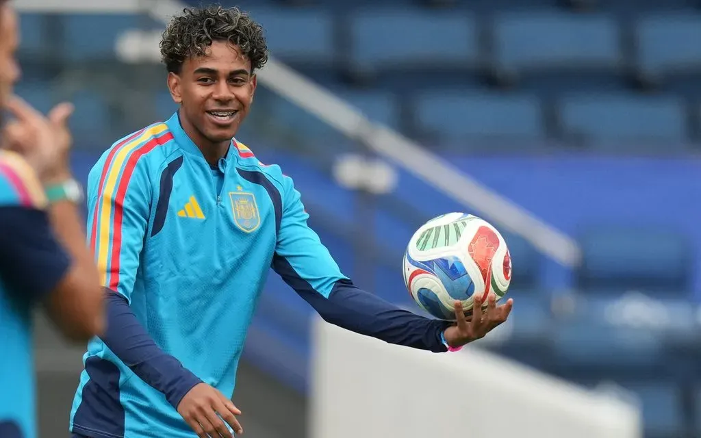 Lịch thi đấu và trực tiếp FIFA World Cup 2026™ đêm 2/7, ngày 3/7 trên VTV: Chờ Yamal, Ronaldo tỏa sáng- Ảnh 1.