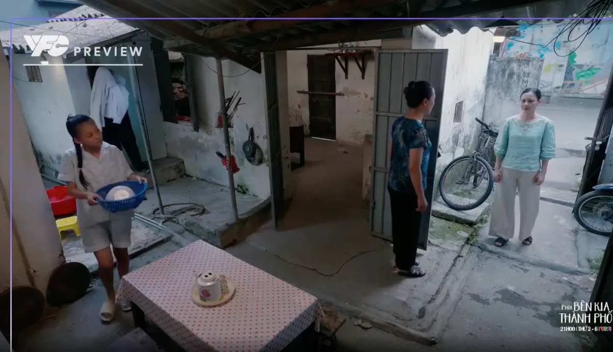 Phía bên kia thành phố - Tập 25: Mẹ Khuê thay đổi quyết định, Cương thoát án?- Ảnh 2.