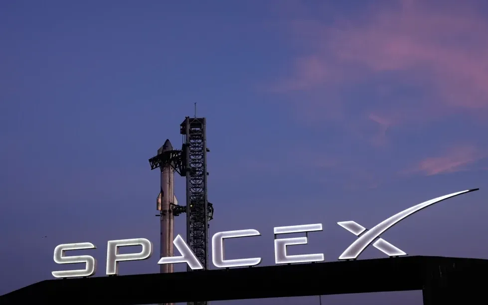 Tên lửa Starship của SpaceX chuẩn bị bay thử tại Texas, Mỹ, ngày 18/11/2024. (Ảnh: AP)