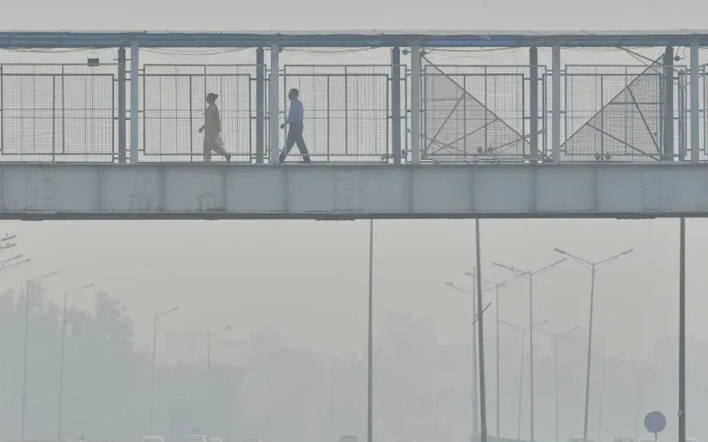 Khói mù tại New Delhi, Ấn Độ, ngày 21/10/2025. (Ảnh: AP)