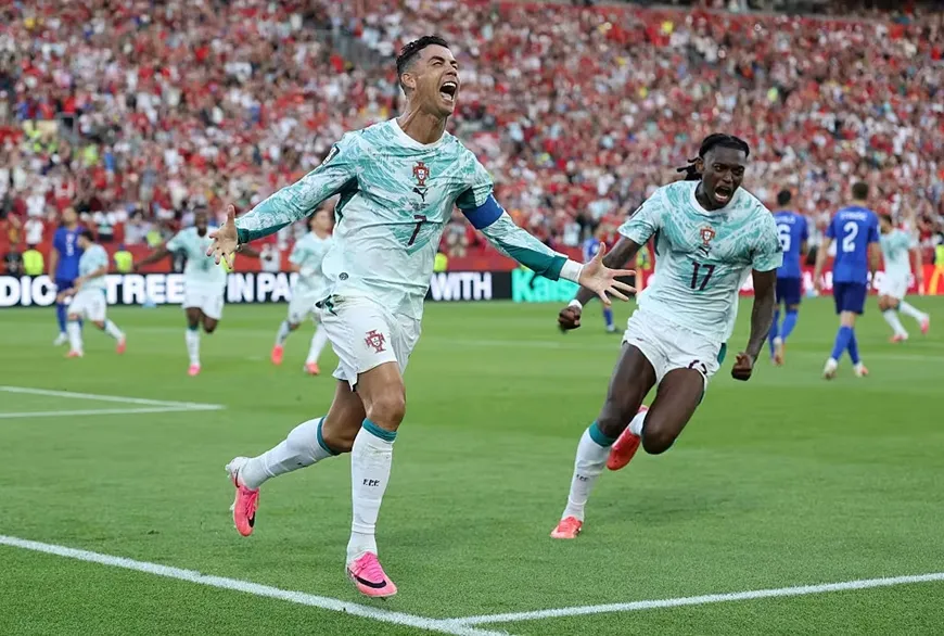 Ronaldo giải cơn khát ở vòng knock-out, Bồ Đào Nha hạ Croatia phút bù giờ để gặp Tây Ban Nha- Ảnh 1. Ronaldo giải cơn khát ở vòng knock-out, Bồ Đào Nha hạ Croatia phút bù giờ để gặp Tây Ban Nha- Ảnh 1.