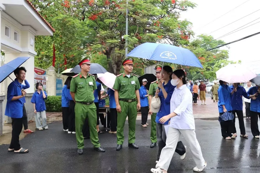 Ninh Bình - Dấu ấn từ một mùa thi lịch sử- Ảnh 3.