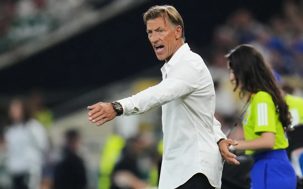 Vẫn chưa có lời giải thích nào được đưa ra từ HLV  Hervé Renard 