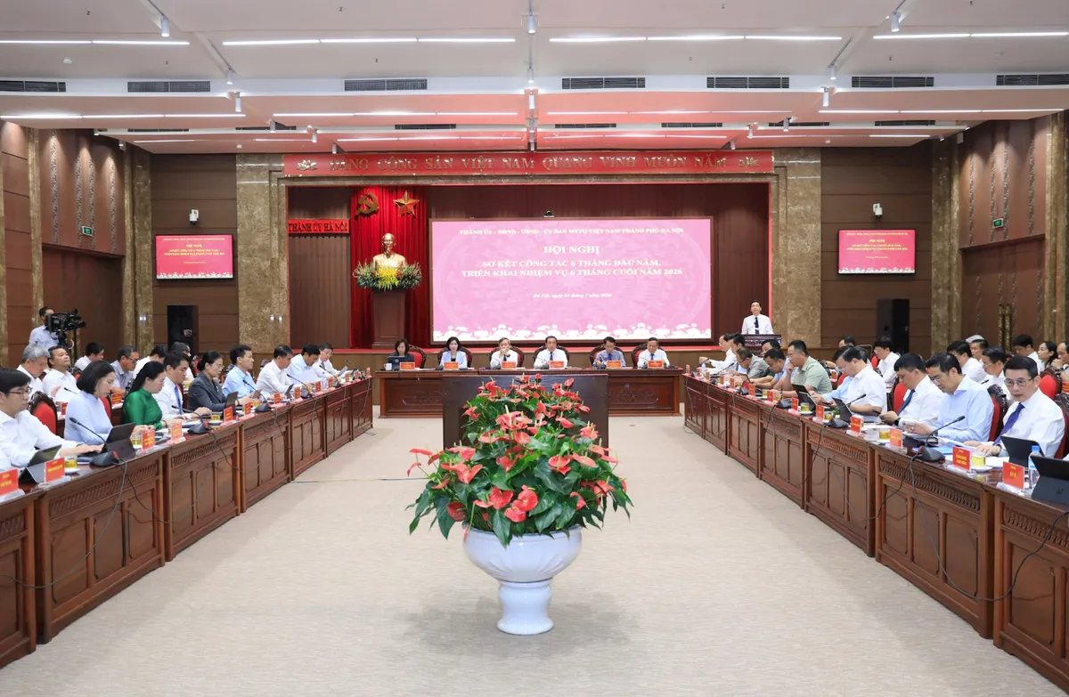Hà Nội quyết tâm đạt tăng trưởng GRDP từ 11% trở lên trong năm 2026 - Ảnh 1.
