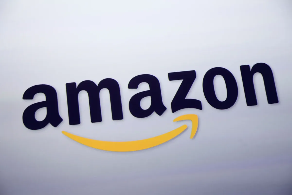 AI khiến lượng phát thải của Google, Amazon tăng mạnh - Ảnh 1.