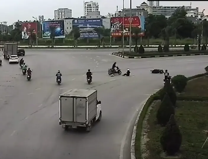 Bỏ mặc nạn nh&acirc;n sau tai nạn giao th&ocirc;ng, t&agrave;i xế bị ph&aacute;t hiện sau 10 giờ truy t&igrave;m - Ảnh 1.