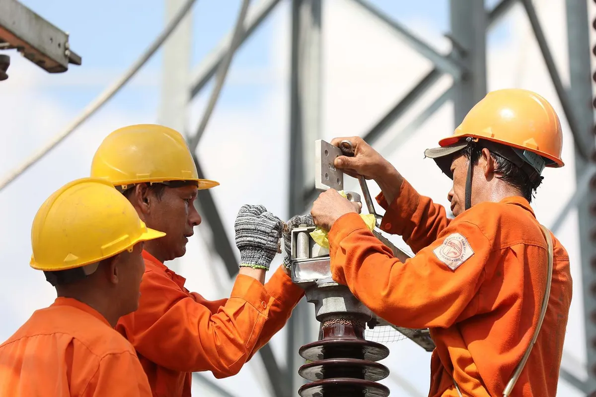 Bộ C&ocirc;ng Thương ho&agrave;n thiện thị trường b&aacute;n bu&ocirc;n điện cạnh tranh, tạo nền tảng cho b&aacute;n lẻ điện- Ảnh 1.