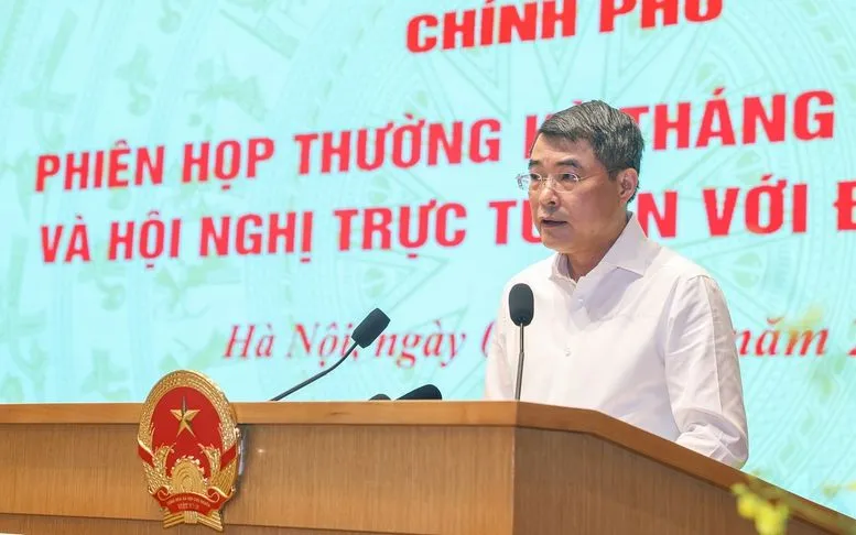 Thủ tướng Chính phủ Lê Minh Hưng phát biểu đáp từ, tiếp thu ý kiến chỉ đạo và bế mạc Hội nghị - Ảnh: VGP/Nhật Bắc