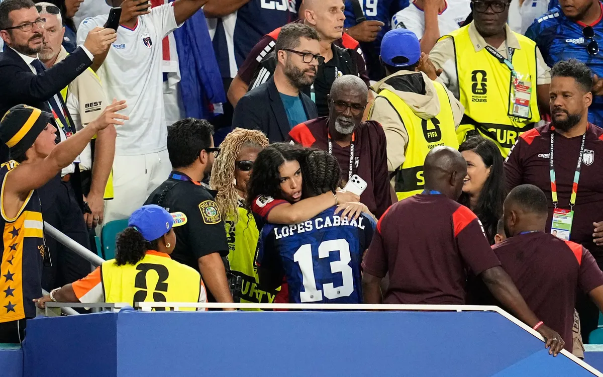 Messi và các đồng đội "làm nền" cho khoảnh khắc bùng nổ cảm xúc tại FIFA World Cup 2026™- Ảnh 1. Messi và các đồng đội "làm nền" cho khoảnh khắc bùng nổ cảm xúc tại FIFA World Cup 2026™- Ảnh 1.