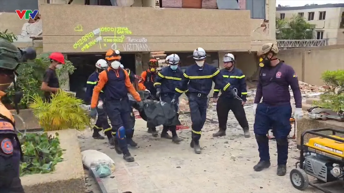 Đội cứu nạn Việt Nam khẳng định bản lĩnh tại điểm khó nhất ở Venezuela - Ảnh 2.