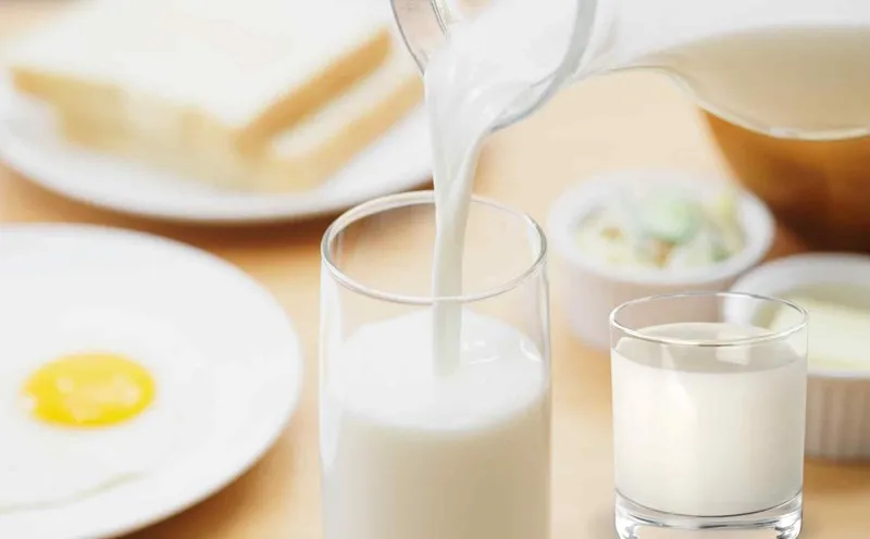 Những thực phẩm không nên dùng cùng sữa tươi để tránh ảnh hưởng tiêu hóa và hấp thu dinh dưỡng- Ảnh 1. Những thực phẩm không nên dùng cùng sữa tươi để tránh ảnh hưởng tiêu hóa và hấp thu dinh dưỡng- Ảnh 1.