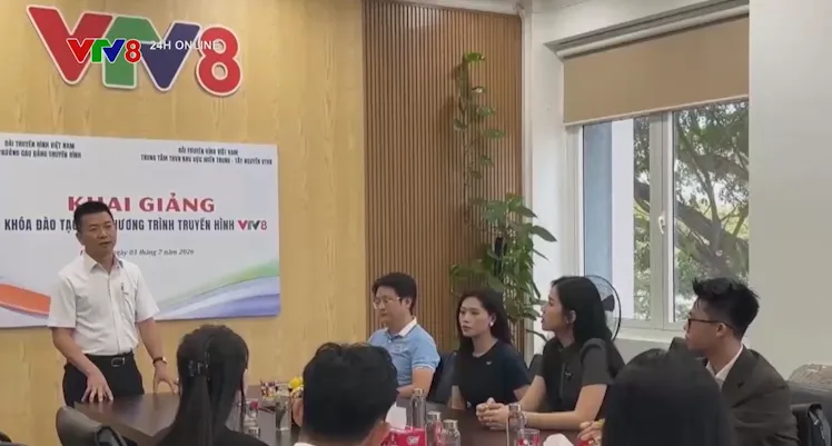 VTV8 khai giảng khóa đào tạo người dẫn chương trình- Ảnh 2. VTV8 khai giảng khóa đào tạo người dẫn chương trình- Ảnh 2.