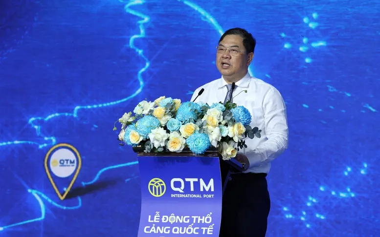 Phó Thủ tướng Thường trực Phạm Gia Túc dự lễ khởi công dự án cảng biển thuộc Cụm cảng nước sâu Cái Mép - Thị Vải - Ảnh 1.