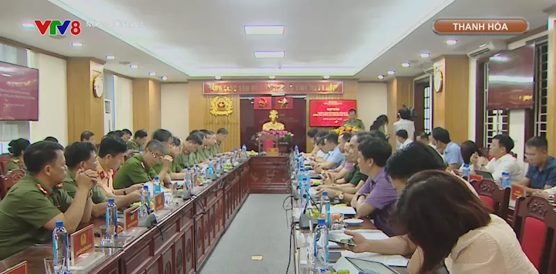 Công an Thanh Hoá thông tin về đường dây buôn lậu kim cương- Ảnh 5. Công an Thanh Hoá thông tin về đường dây buôn lậu kim cương- Ảnh 5.