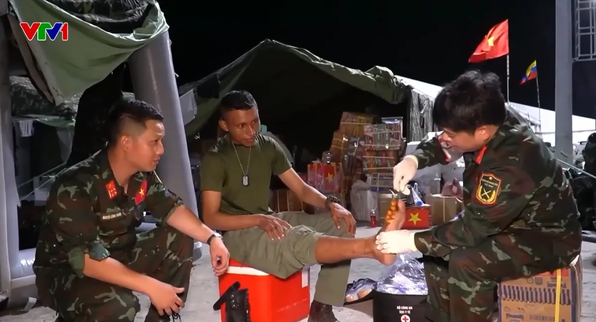 Lực lượng quân y lan tỏa hình ảnh một Việt Nam nhân ái, trách nhiệm, vì hòa bình - Ảnh 1.