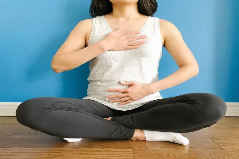 5 bài tập thở đơn giản giúp lá phổi khỏe mạnh, tăng sức bền hô hấp mỗi ngày- Ảnh 1. 5 bài tập thở đơn giản giúp lá phổi khỏe mạnh, tăng sức bền hô hấp mỗi ngày- Ảnh 1.