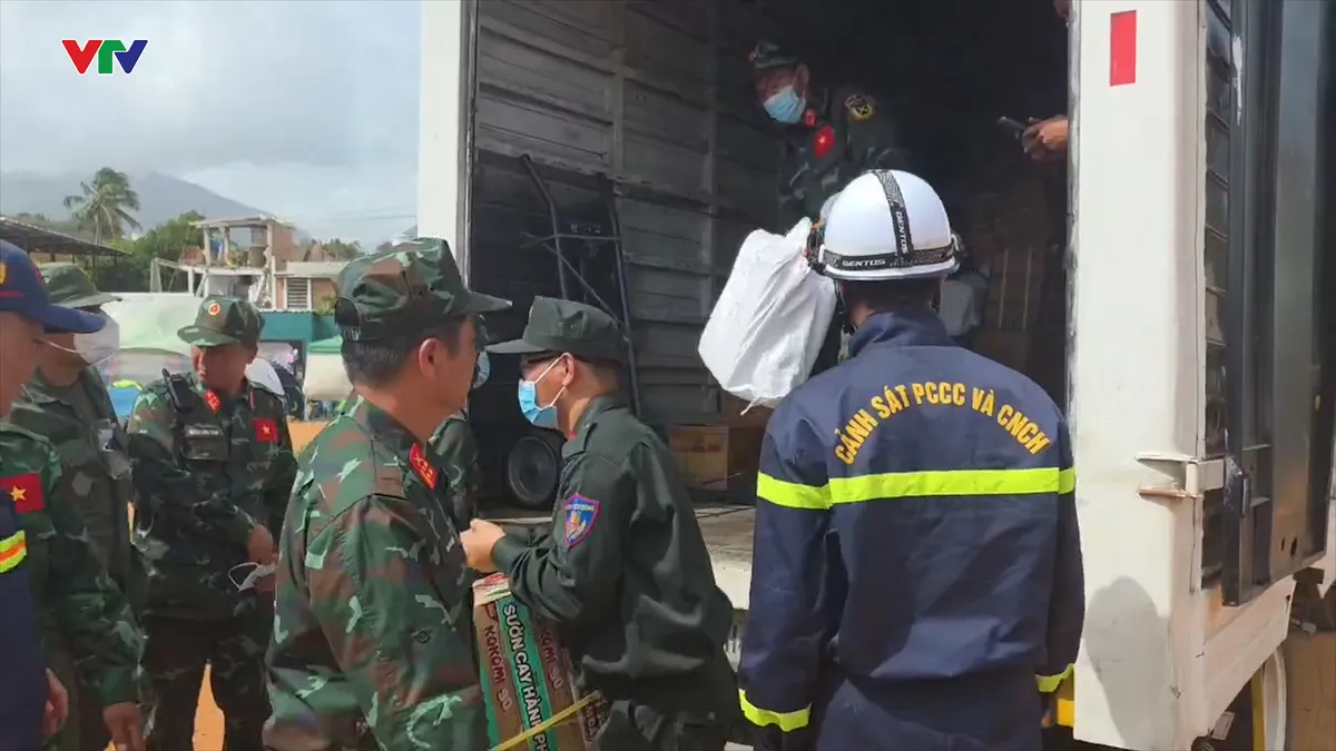 Đoàn CNCH Việt Nam được trao Huy chương “Anh hùng Venezuela” - Ảnh 4.