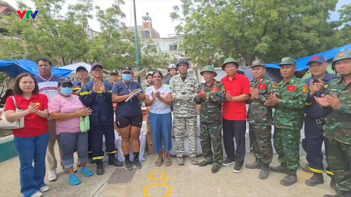 Đoàn CNCH Việt Nam được trao Huy chương “Anh hùng Venezuela” - Ảnh 6.