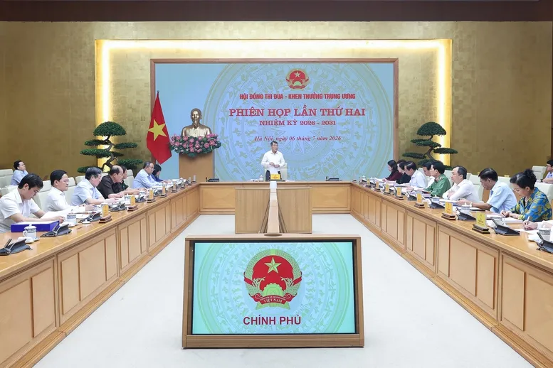 Thủ tướng L&ecirc; Minh Hưng: Nghi&ecirc;n cứu x&acirc;y dựng bộ chỉ số đ&aacute;nh gi&aacute; thi đua hiện đại - Ảnh 1.