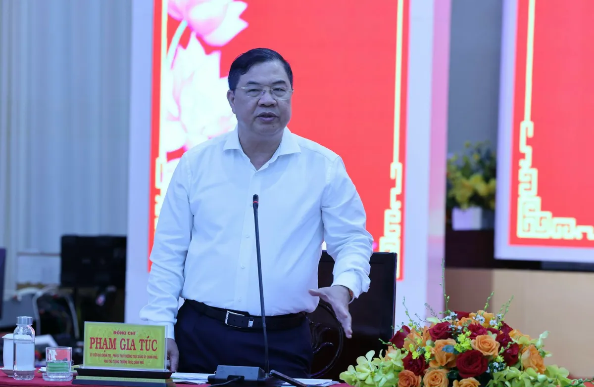 Tập trung tháo gỡ khó khăn cho Tây Ninh để duy trì tăng trưởng hai con số
- Ảnh 2.