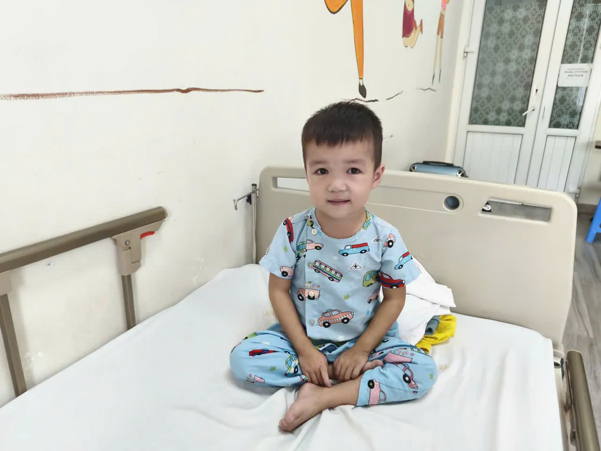 Th&ecirc;m một nhịp tim khỏe mạnh được trao gửi từ chương tr&igrave;nh Tr&aacute;i tim cho em - Ảnh 1.