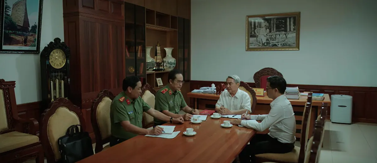 Trời cao nguyên xanh - Tập 3: Quang Tuấn và đồng đội bắt được Lý nhưng sóng gió lại ập đến- Ảnh 17.