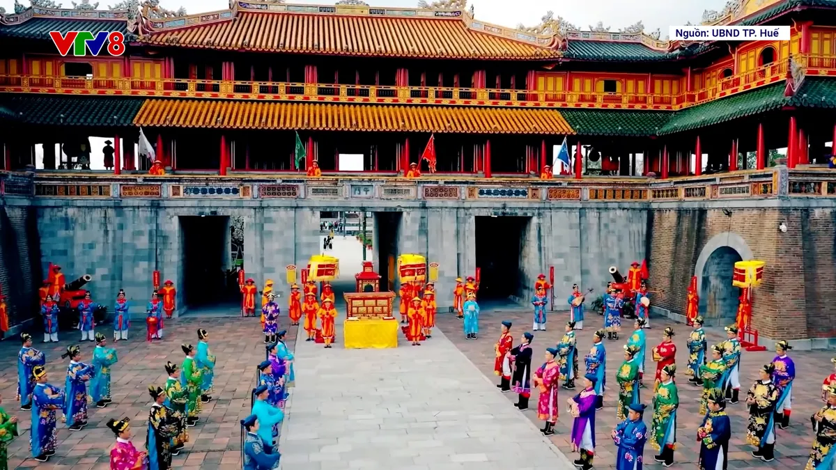 Hành trình đưa di sản Huế bước đến "Thành phố văn hóa hàng đầu Châu Á"- Ảnh 1. Hành trình đưa di sản Huế bước đến "Thành phố văn hóa hàng đầu Châu Á"- Ảnh 1.