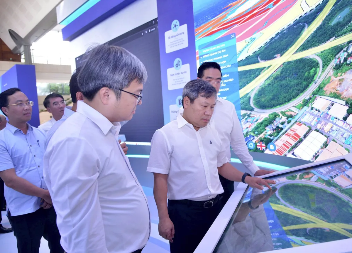 Đột phá khoa học công nghệ, Hà Nội tạo động lực mới cho tăng trưởng kinh tế hai con số- Ảnh 2.