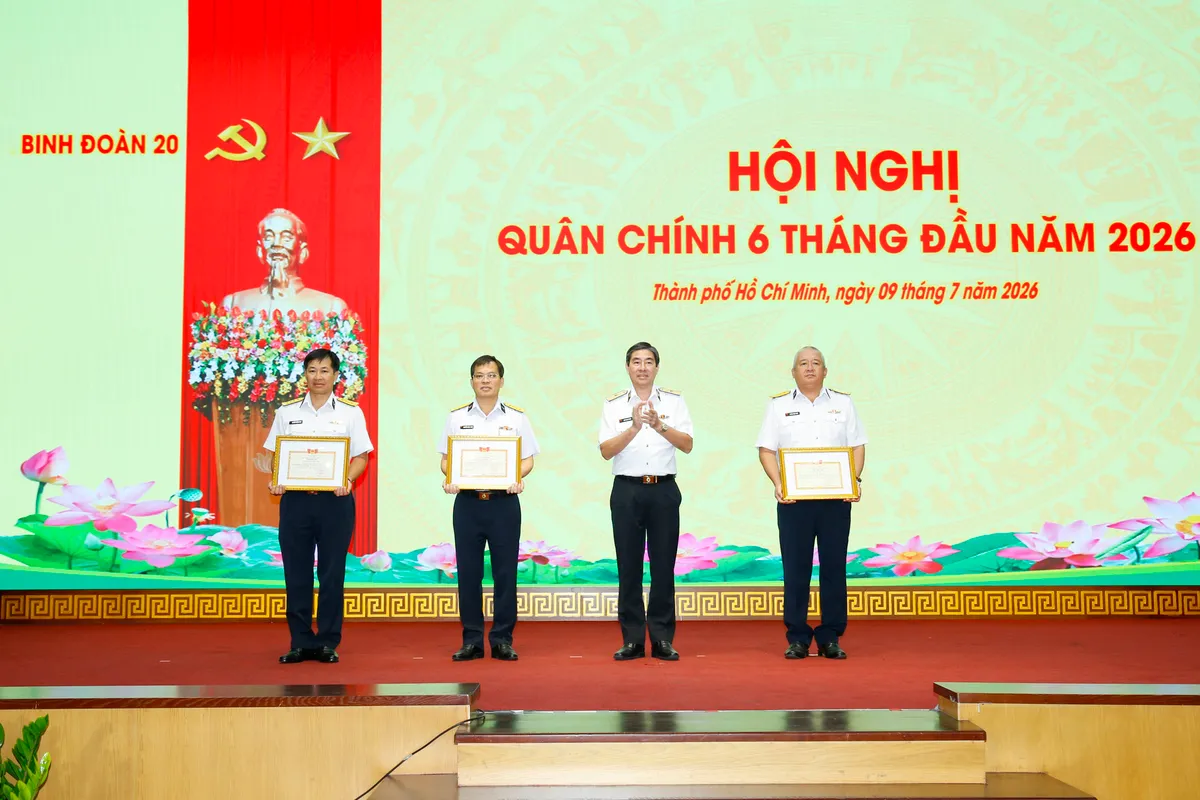 Binh đo&agrave;n 20: Chuyển đổi số to&agrave;n diện v&agrave; dịch chuyển tư duy để "quản trị niềm tin x&atilde; hội" - Ảnh 3.